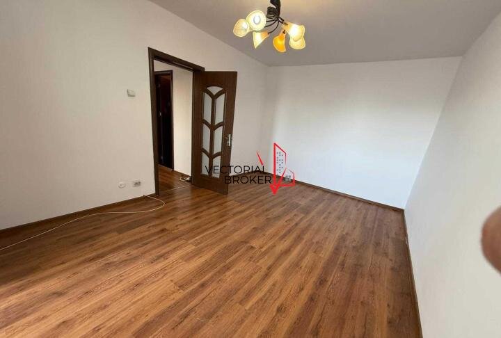 Dristor, Mc Donald's, apartament 2 camere.